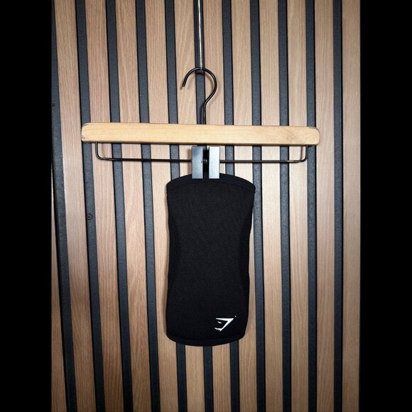 Gymshark Black Knee Sleeve Mediums 5mm - Picture 1 of 9